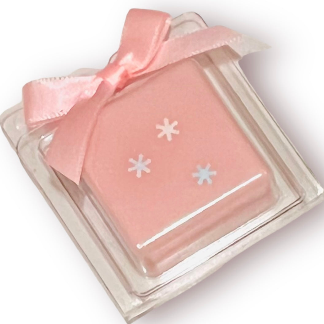 Wax Melt Clamshell - Choose from a selection of scents